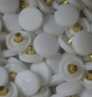 Пластиковая крышка (1 часть кнопки) 15мм цв. белый (уп 720шт)