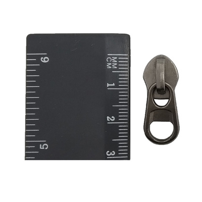 Бегунок для спиральной молнии Т 7 галант. Реверсивный (KKY) цв.322 Черный Никель (уп.500шт)1