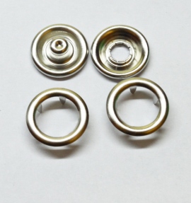 Розн.уп. Кнопка 21 мм рубашечная (кольцо) нерж. цв. Никель (уп.50 шт.)