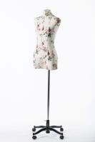 Портновский манекен Monica, Женский, р.42, цв. Цветы, на подставке 