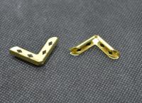 Уголок металлический 22мм цв. золото (уп. 100шт.)