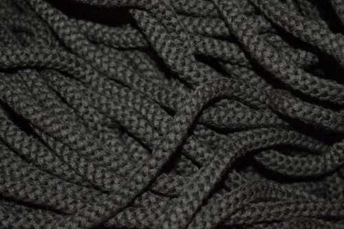  Шнур круглый без наполнителя 6008 ХБ (уп.100 метров) цв.черный  ТриКатушки