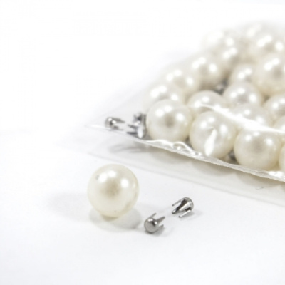  Бусины с шипом 4 мм (уп.100 шт) "Proknopka"  ТриКатушки