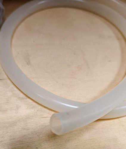  Резинка для рубашечных кнопок 9,5мм (см)  ТриКатушки