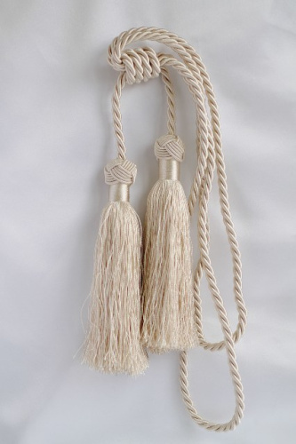  A SHOT-gold -кисть шторная цв.золото (высота от основания 18 см, со шнуром 60 см )  ТриКатушки