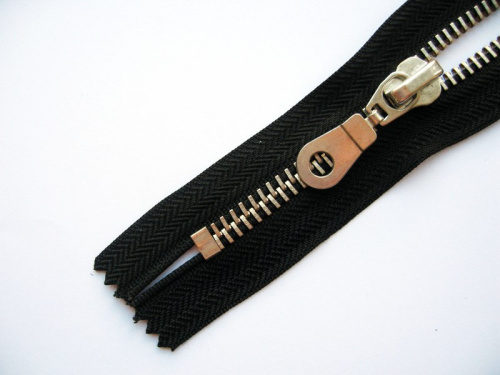  Молния Металл Т5 20 см н/р №322 ник, (уп.100)  ТриКатушки