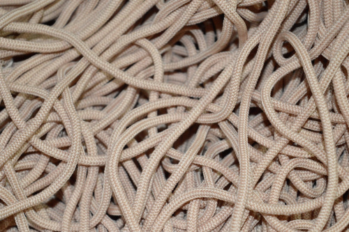  Шнур полиэфир, 1с-36, 4.5мм, цв.68 св.бежевый(уп.200м)  ТриКатушки