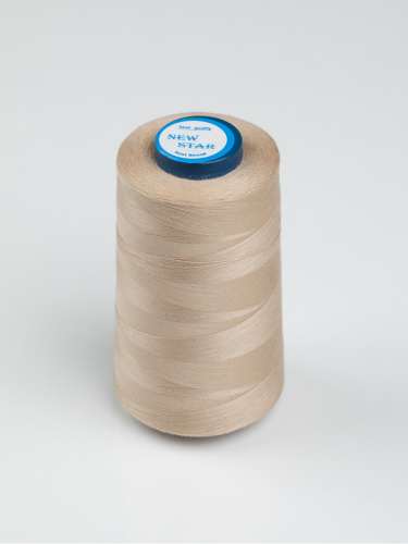  Нитка швейная New Star, 100% полиэстер, 4000 ярдов - цвет №1337  ТриКатушки