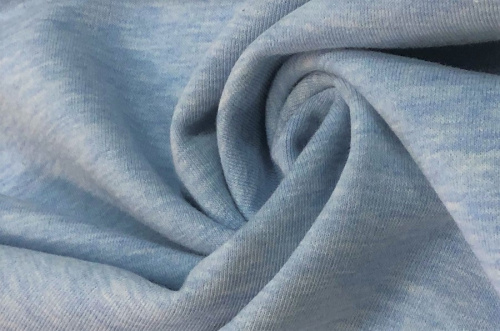  Ткань Футер 3-х нитка г/к петельный 320гр.кв.м, 70% Хб+30% ПЭ (меланж), пенье, цв. Св.голубой меланж  ТриКатушки