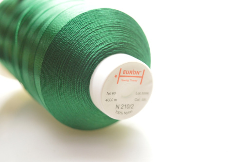  Высокопрочная нить Euron N 210/6 (420D/3) №20 1500м цв.2251  ТриКатушки