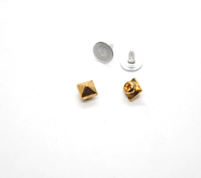  Хольнитен декоративный 007- F цв.Ромб золото 6 мм (уп. 20 шт) ProKnopka  ТриКатушки