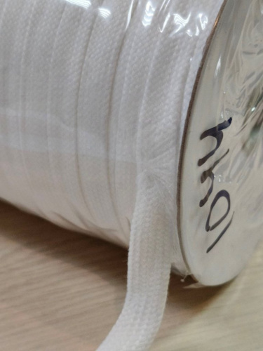  Шнур 6206-1044 плоский 11мм 100%ПЭ 7,2г/м (уп.100м) цв.2801 белый  ТриКатушки