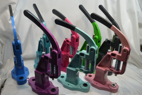  Пресс ТЕР-2  для установки фурнитуры универсальный цв.в Ассортименте УЦЕНКА   ТриКатушки