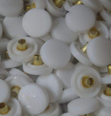  Пластиковая крышка (1 часть кнопки) 15мм цв. белый (уп 720шт)  ТриКатушки