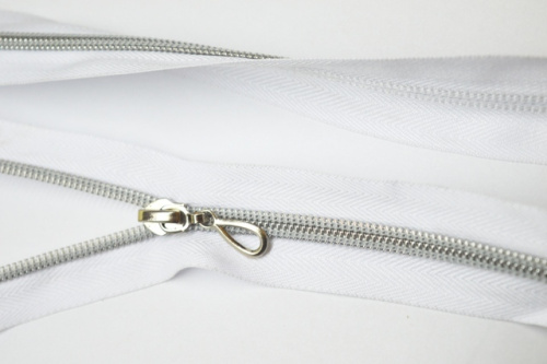  Молния спиральная(Витая) Т7 декор 55 см №101 белое-серебро, ( уп.50 шт.)  ТриКатушки