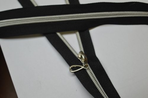  Молния спиральная(Витая) Т7 декор 60 см №322 черное-серебро, ( уп.50 шт.)  ТриКатушки