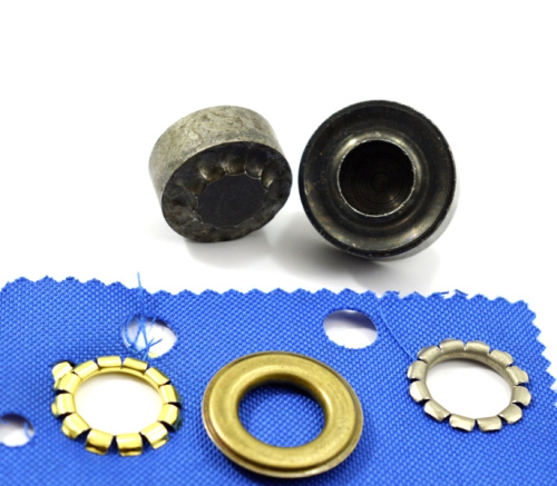  Насадка для люверсов №31 (17 мм) "Ромашка" PROKNOPKA  ТриКатушки