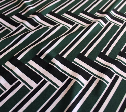  Габардин принт арт 1010 цв 38 э , Плотность 270г/м.пог, ширина 150 см, состав 100% ПЭ  ТриКатушки