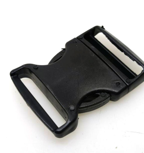  Фастекс (защелка-трезубец) F140 (ЗАКРЫТЫЙ) (40мм) цв.Черный ПП (уп.10/100/1000 шт)  ТриКатушки