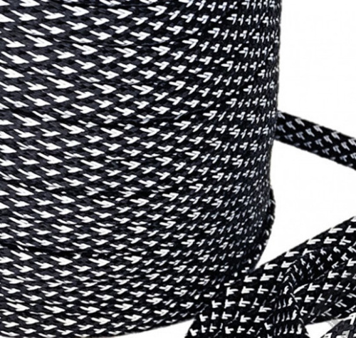  Шнур светоотражающий плоский.; ПЭ+светоотр.нить, 9мм, 5,1г/м (нам. 100 м) цв.3210 черный   ТриКатушки