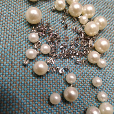  Бусины с шипом 4 мм (уп.2000шт +/-)  ТриКатушки