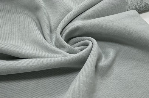  Ткань Футер 3-х нитка г/к петельный 320гр.кв.м, 80% Хб + 20% ПЭ, пенье, цв. Серо-голубой IS  ТриКатушки