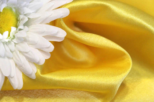  Ткань 2000 Крепсатин, ш.150см., №402 желтый  ТриКатушки