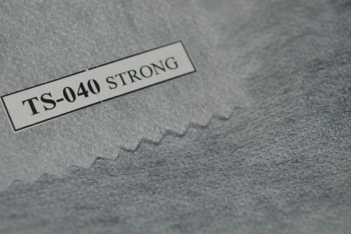  Флизелин "Strong" 40 г/м, TS-040 точечный (ш.90см рул.100м.), цв.белый  ТриКатушки