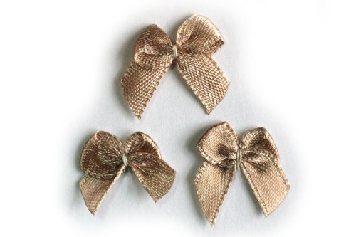  0006 цв.3009 - бежевый Пришивные элементы (упаковка 200 штук)  ТриКатушки