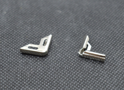  Уголок металлический 15мм цв. никель (уп. 100шт.)  ТриКатушки