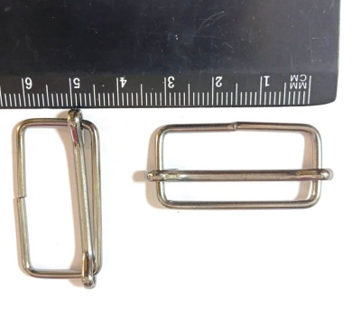  Пряжка регулировочная 30*15 мм цв. чёрный никель (уп. 1000шт.)  ТриКатушки