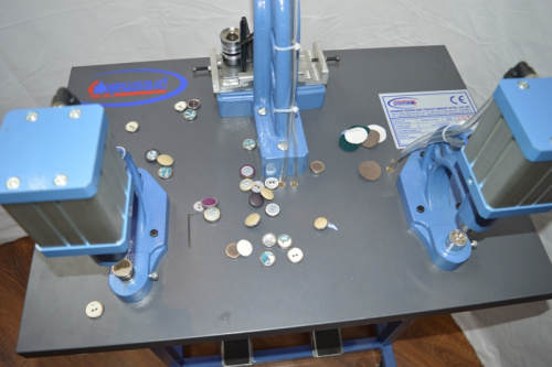  Оборудование для обтяжки пуговиц на прокол PRESMAK DKP 4131  ТриКатушки