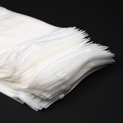 Пакет с со сладером  матовый