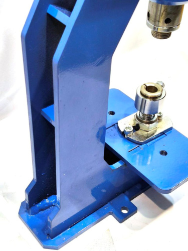  Пресс пневматический универсальный Presmak 4127  ТриКатушки