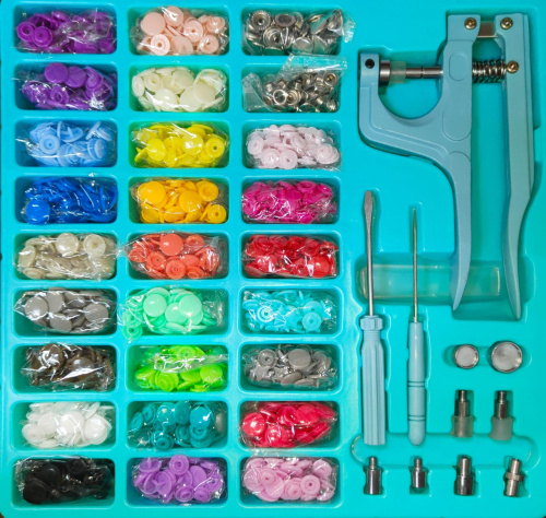  Набор фурнитуры для одежды №2 миди (кнопки + ручной установщик) мятный  ТриКатушки