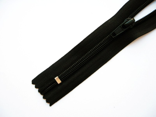  Молния спиральная(Витая) Т7 10 см н/р, №322 черный, ( уп.100 шт.)  ТриКатушки