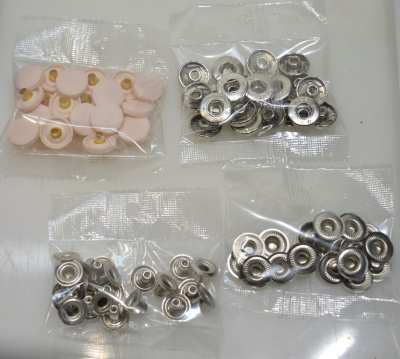  Кнопка с пластиковой крышкой 15 мм (уп. 20 шт)цв.Бледно Розовый ProKnopka  ТриКатушки