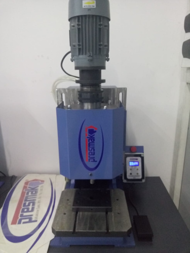  Клепальная машина орбитального типа Presmak EPS 6600  ТриКатушки