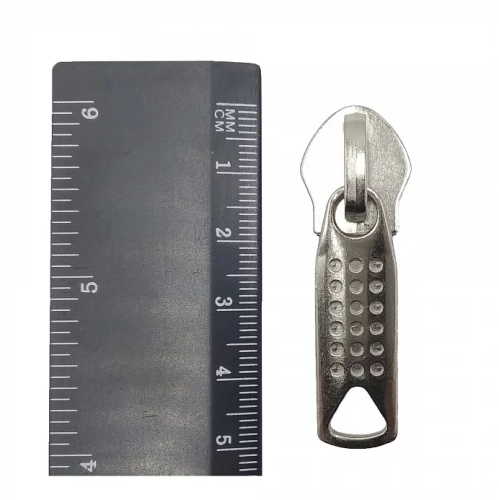  Бегунок для витой Т10, галант., "18 точек", никель, (уп.500 шт.)  ТриКатушки