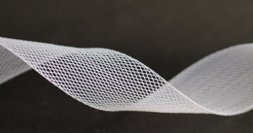  Каркасная сетка с крупными ячейками ширина 25 мм (рулон 50 ярдов = 45,7 метров) белая  ТриКатушки