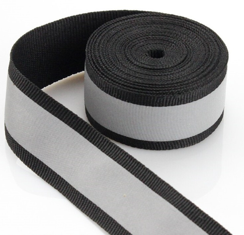  Стропа светоотражающая 40 мм цвет черный № 322 ( уп. 50 м.)  ТриКатушки