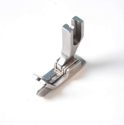  Лапка SP18 1/16 (1,6 мм) для отстрочки правая   ТриКатушки