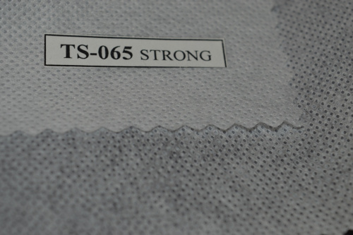  Флизелин "Strong" 65 г/м, TS-065 точечный (ш.90 см рул.100м.), цв.белый  ТриКатушки