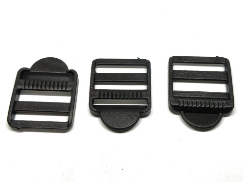  Пряжка трёхщелевая А-25 мм (ПП черная) (уп.10/100/1000 шт)   ТриКатушки