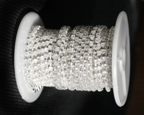  Стразы в металлической цепочке цв.никель, арт.0403-1101А SS8 CRYSTAL (упаковка 10 метров)  ТриКатушки