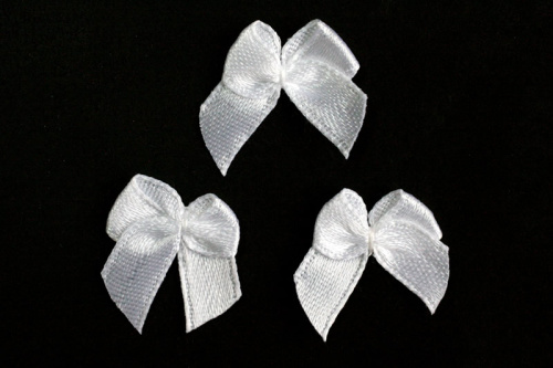  0006 цв.белый Пришивные элементы (упаковка 200 штук)  ТриКатушки