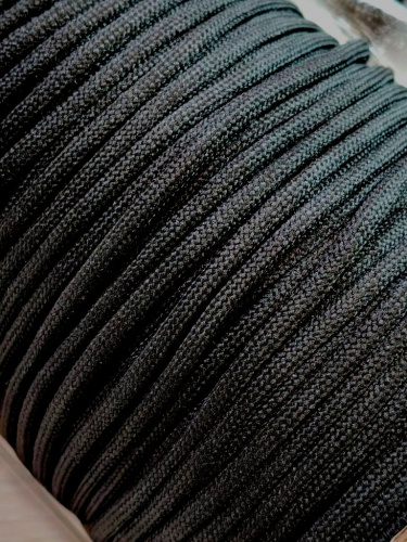  Шнур 6209-1141 круглый с наполнителем 5мм 100%ПЭ 5,0г/м (уп.100 м) цв.120 черный  ТриКатушки