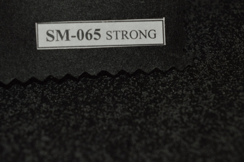  Флизелин "Strong" 65 г/м, SM-065 сплошной (ш.100 см рул.100м.), цв.черный  ТриКатушки