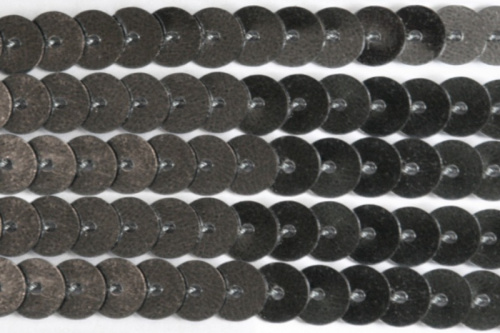  Чёрный пайетки на нитях в бобине (намотка 100yds = 91,44метра)  ТриКатушки