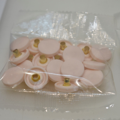  Кнопка с пластиковой крышкой 15 мм (уп. 20 шт)цв.Бледно Розовый ProKnopka  ТриКатушки